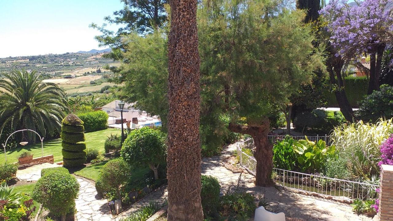 Bed and Breakfast Cortijo Andaluz Alhaurín el Grande Zewnętrze zdjęcie